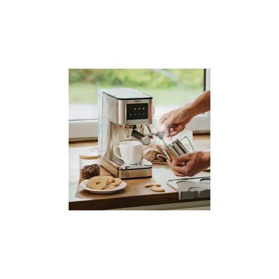 camry-cr-4389-aparat-za-espresso-20-bara-s-pjenilicom-mlijek-11030-cr4389.webp
