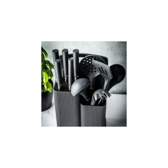 klausberg-kb-7835-set-nozeva-i-kuhinjskog-pribora-s-daskom-i-45508-kb-7835.webp