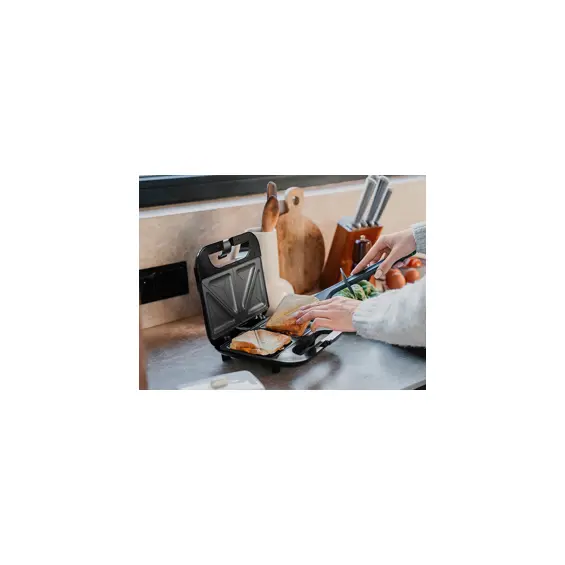 lafe-crispymaster-toster-za-sendvice-750-w-neprianjajuci-pre-11440-lafsan47898.webp