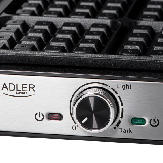Adler AD 3083 Aparat za Vafle 1800 W – 4 Hrskava Vafla, Podesiva Temperatura i Neljepljive Ploče