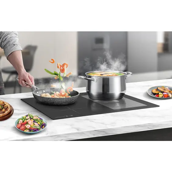 AMZCHEF CE-FS-I72S-FFDD07 ugradbena indukcijska ploča 4 zone 7200 W Flex Zone