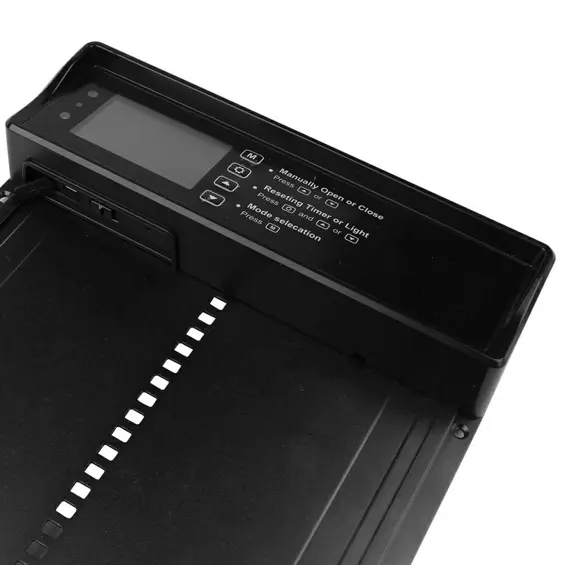 APTEL DA265A automatska vrata za kokošinjac sa solarnim panelom, timerom i daljinskim upravljačem