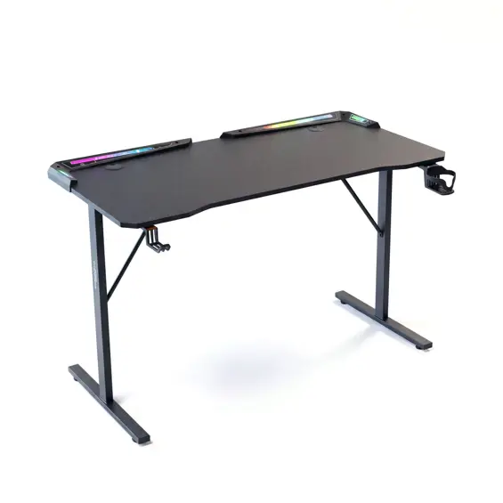 BMD TitanForce BMD1128BK – Gaming stol 120 × 60 cm, karbonski izgled, RGB LED osvjetljenje, držači za piće i slušalice, crni