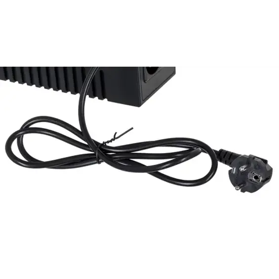 EVER EASYLINE 650 AVR USB UPS – 650 VA / 360 W, LCD Zaslon, AVR, USB i Cold Start