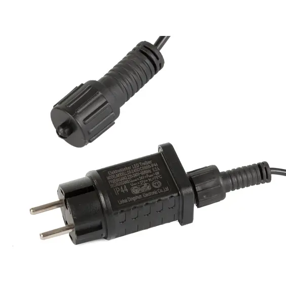 LED vrtna lsmpice 15 m – vanjski lanac sa 15 toplih LED žarulja IP44