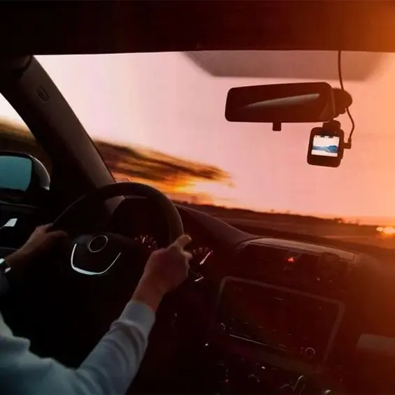 RETOO – Auto kamera Full HD 1080p, kut snimanja 170°, LCD zaslon, G-senzor, detekcija pokreta, noćno snimanje