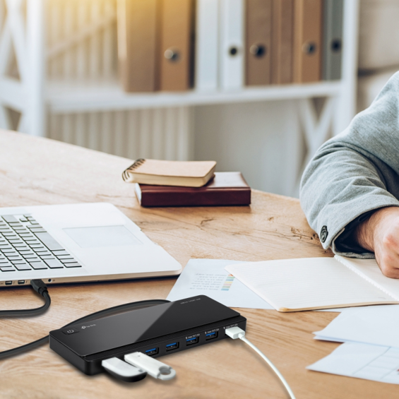 TP-Link UH700 7-Portni USB 3.0 Hub s Adapterom za Napajanje