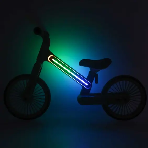 Trike Fix Glow KX2867 dječji bicikl bez pedala s RGB LED osvjetljenjem – crni