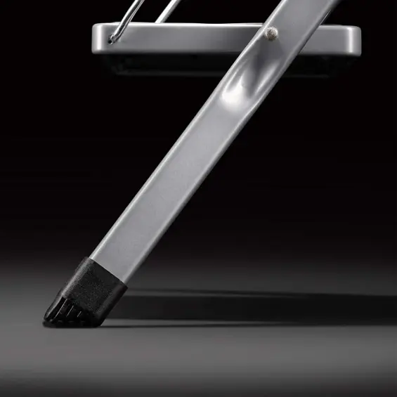 VonHaus 3500097 — dvostepeni sklopivi stolac-stup